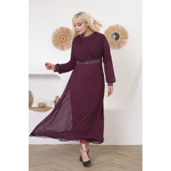 Casual/evening dress with a soft burgundy detail