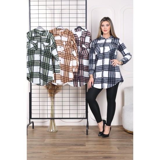 Women's plaid shirt