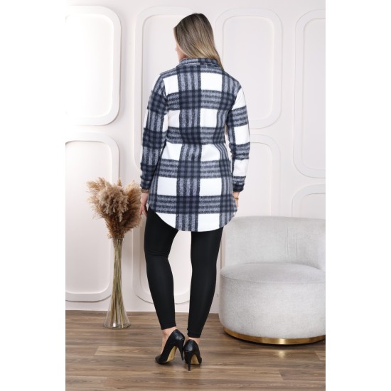 Women's plaid shirt