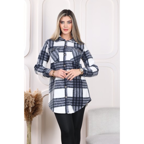 Women's plaid shirt